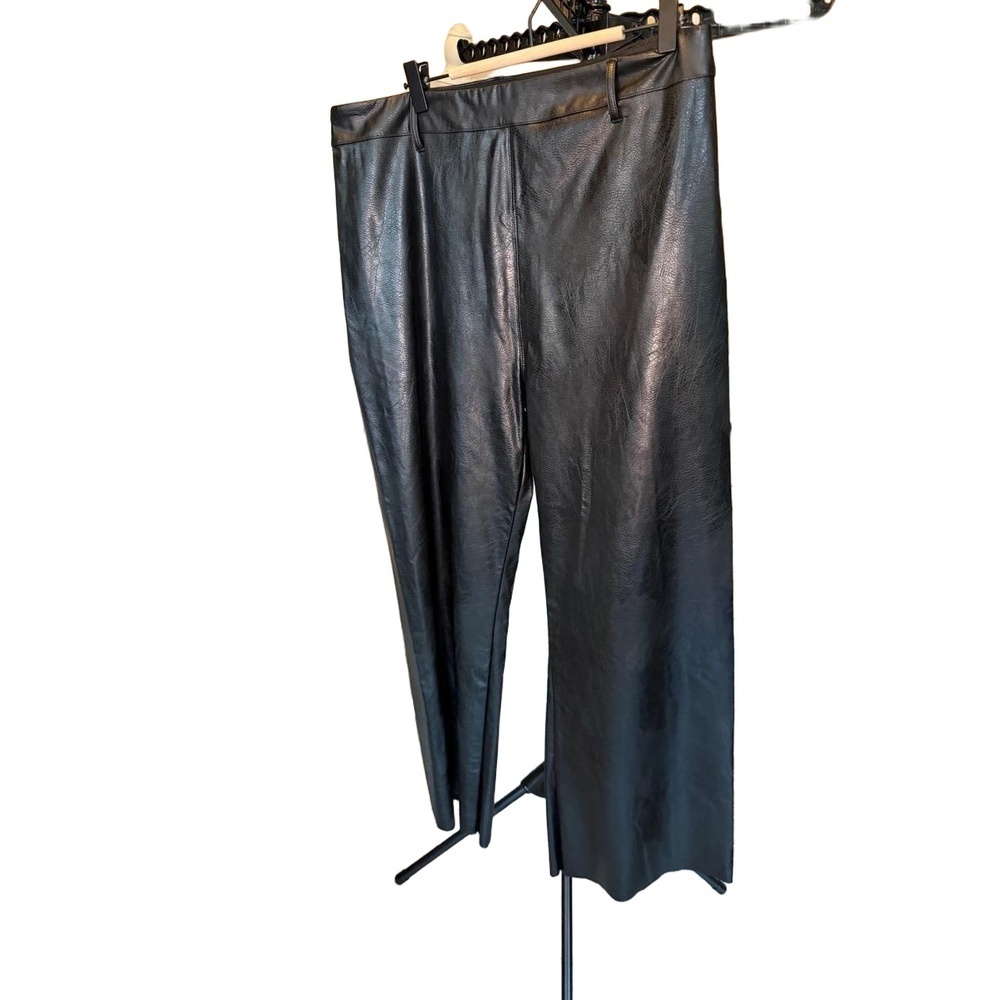 LYSSE New York Pants Womens Size XL Black Wide Leg Faux Leather Edgy Chic - Picture 3 of 5